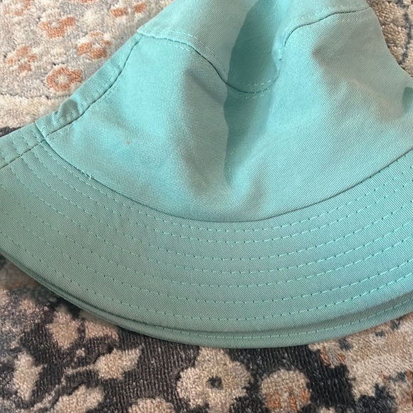 Cute mushroom bucket hat - Picture 2 of 4